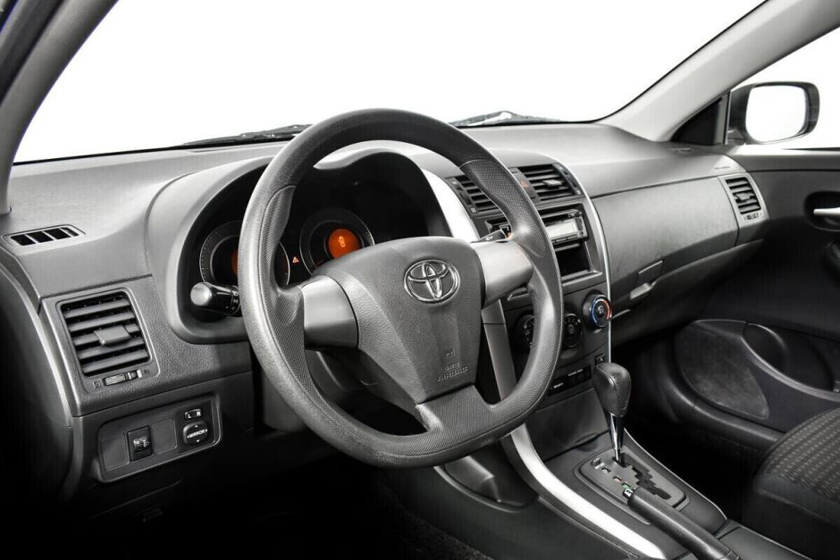 Toyota Corolla, 1.6 л, АТ, 2011 фото 1