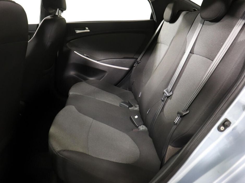 Hyundai Solaris, 1.4 л, МТ, 2012 фото 12