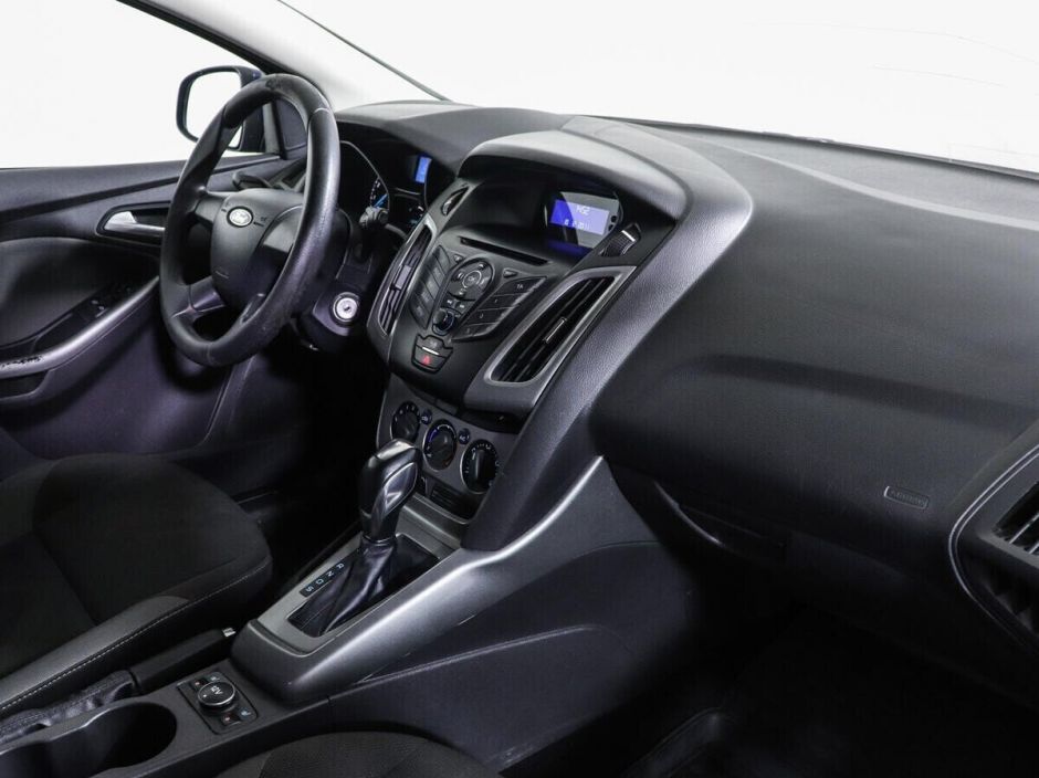 Ford Focus, 1.6 л, Робот, 2012 фото 11
