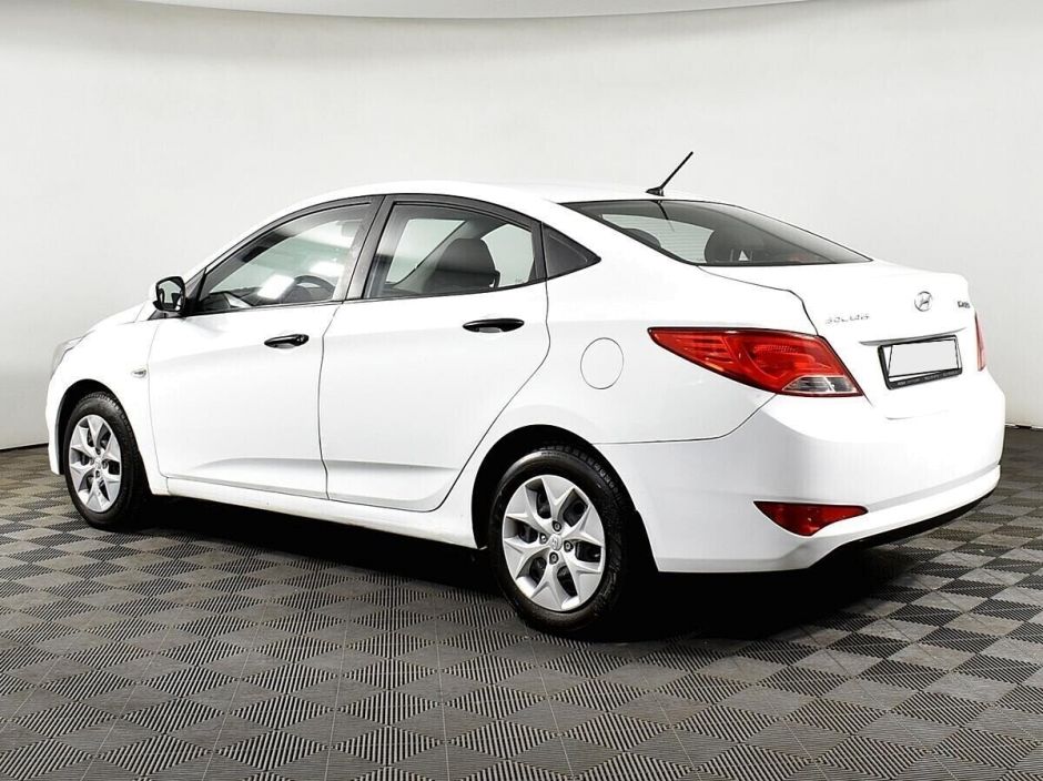 Hyundai Solaris, 1.4 л, МТ, 2016 фото 9