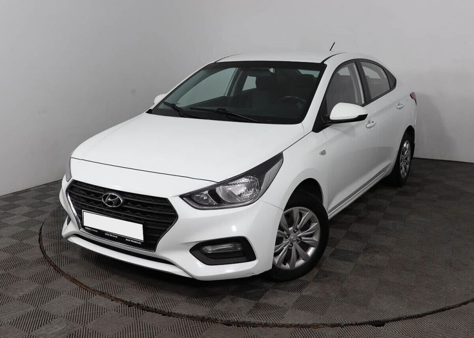 Hyundai Solaris, 1.4 л, МТ, 2018 фото 3
