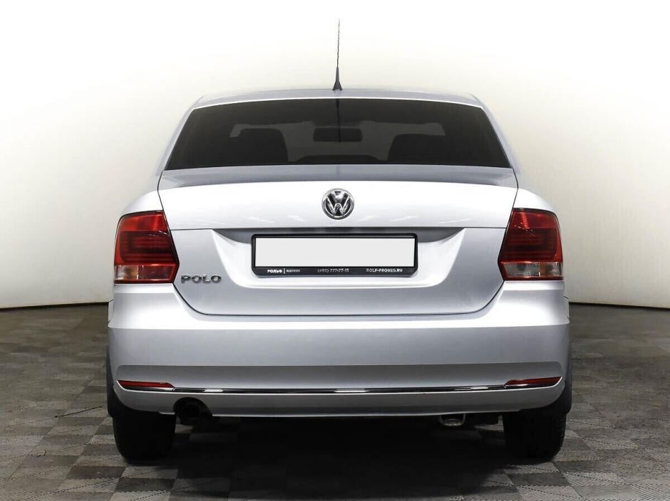 Volkswagen Polo, 1.6 л, АТ, 2016 фото 8