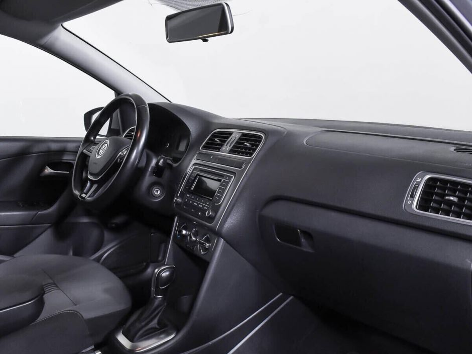 Volkswagen Polo, 1.6 л, АТ, 2016 фото 13