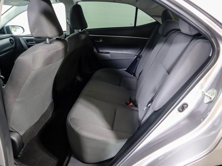Toyota Corolla, 1.6 л, Вариатор, 2018 фото 12