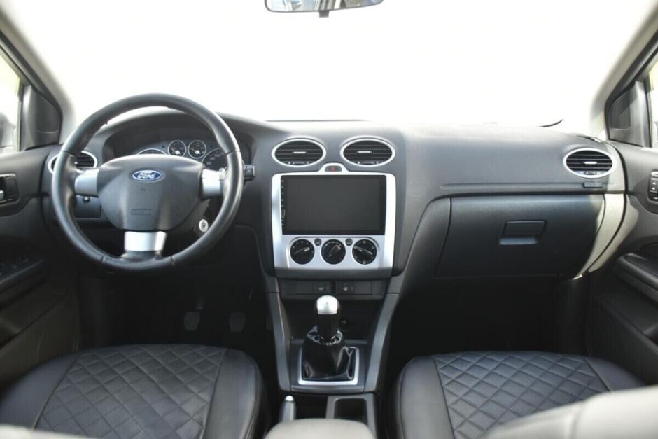 Ford Focus, 1.8 л, МТ, 2006 фото 14