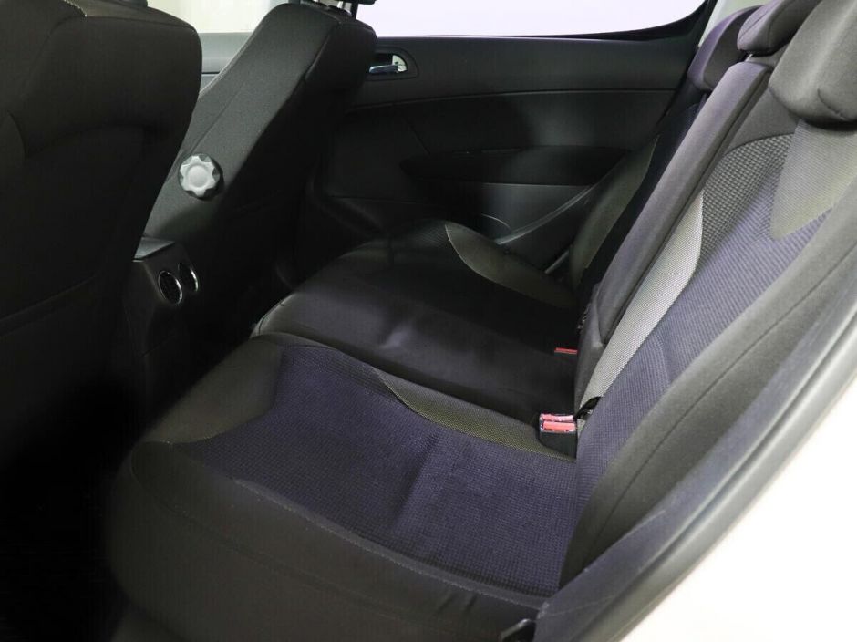 Peugeot 308, 1.6 л, АТ, 2010 фото 12