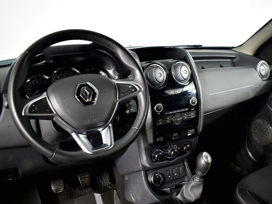 Renault Duster, 2.0 л, МТ, 2021 фото 17