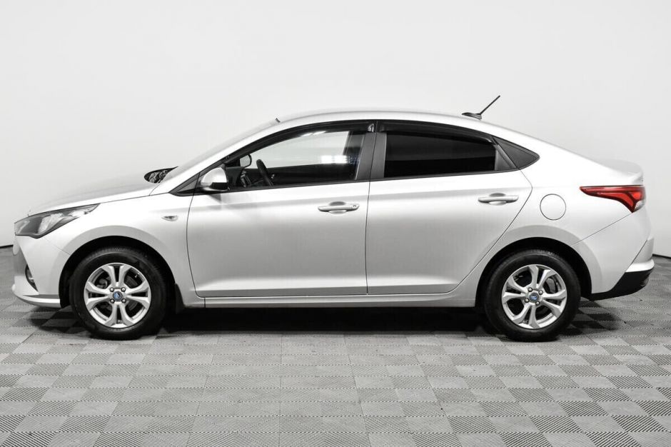 Hyundai Solaris, 1.6 л, АТ, 2020 фото 10