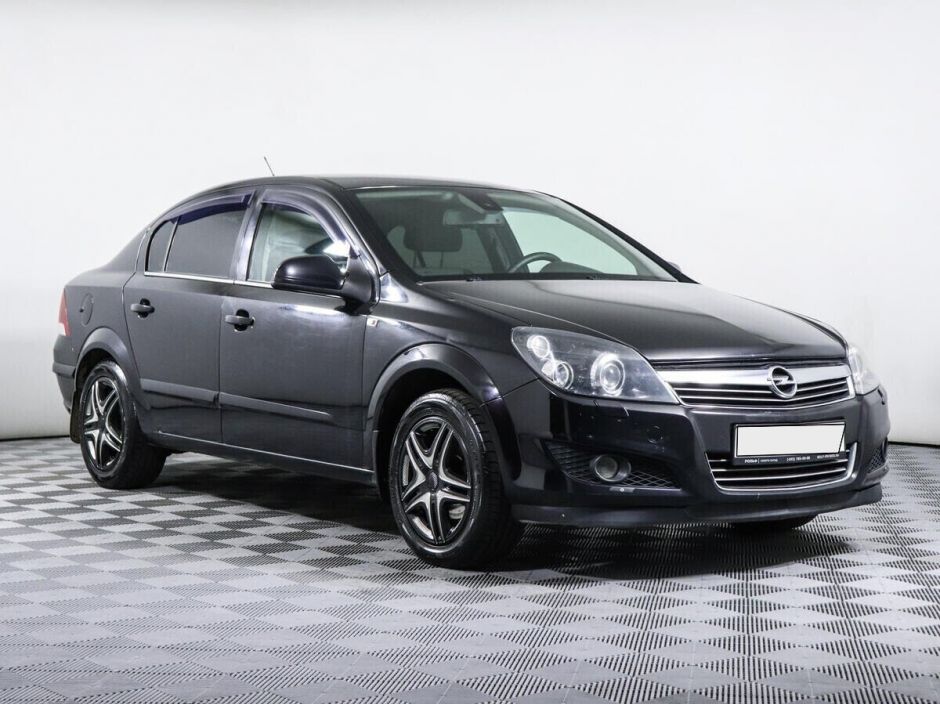 Opel Astra, 1.8 л, АТ, 2011 фото 5