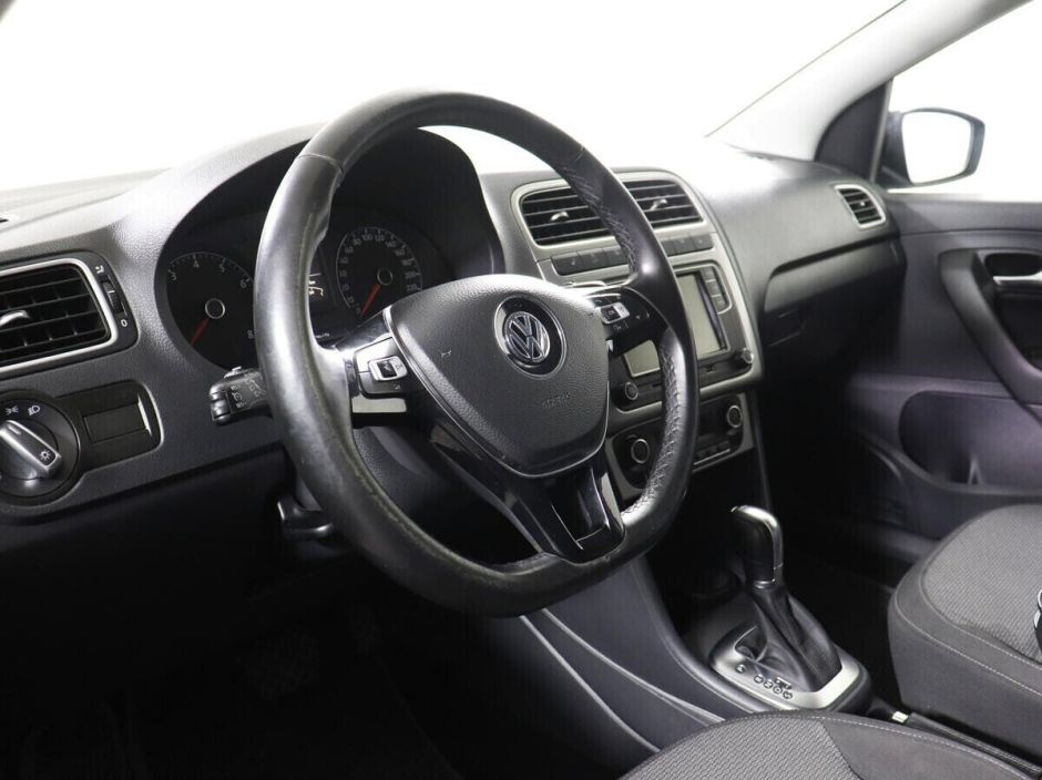 Volkswagen Polo, 1.4 л, Робот, 2018 фото 2