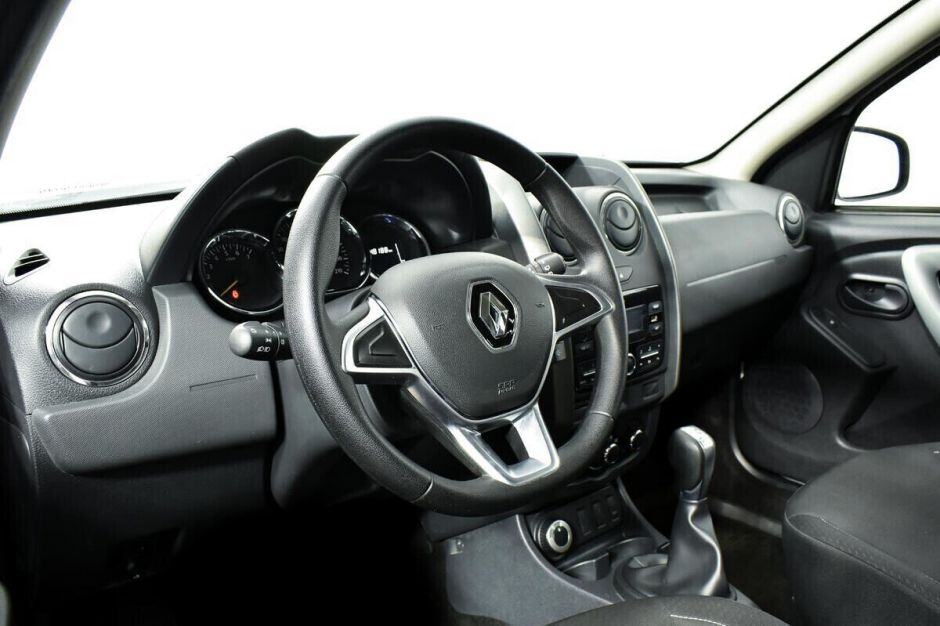 Renault Duster, 2.0 л, АТ, 2020 фото 2