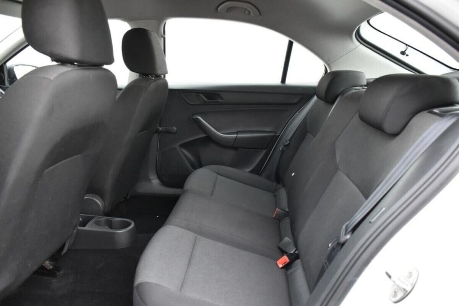 Skoda Rapid, 1.6 л, МТ, 2015 фото 12