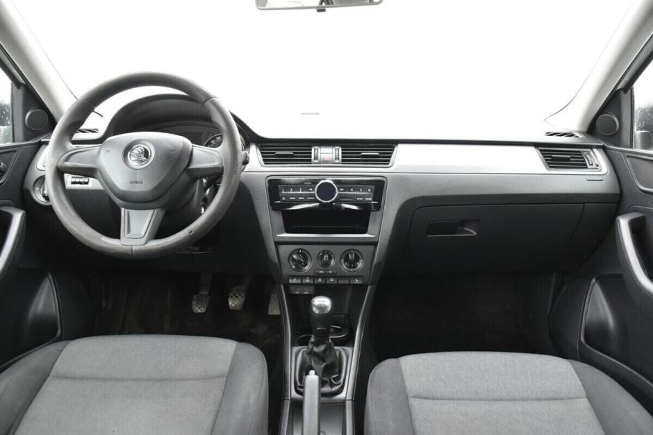 Skoda Rapid, 1.6 л, МТ, 2015 фото 2