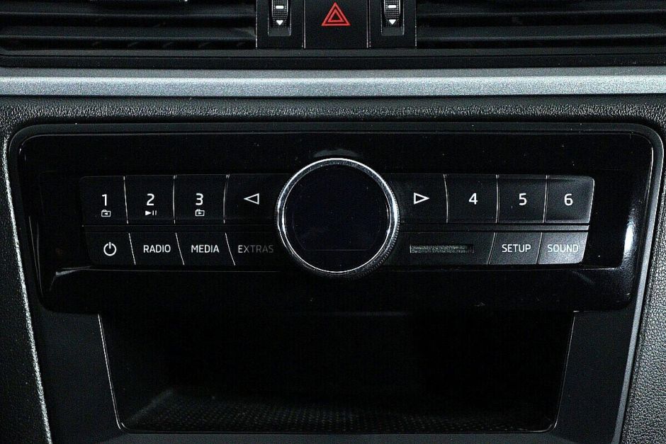 Skoda Rapid, 1.6 л, МТ, 2015 фото 16