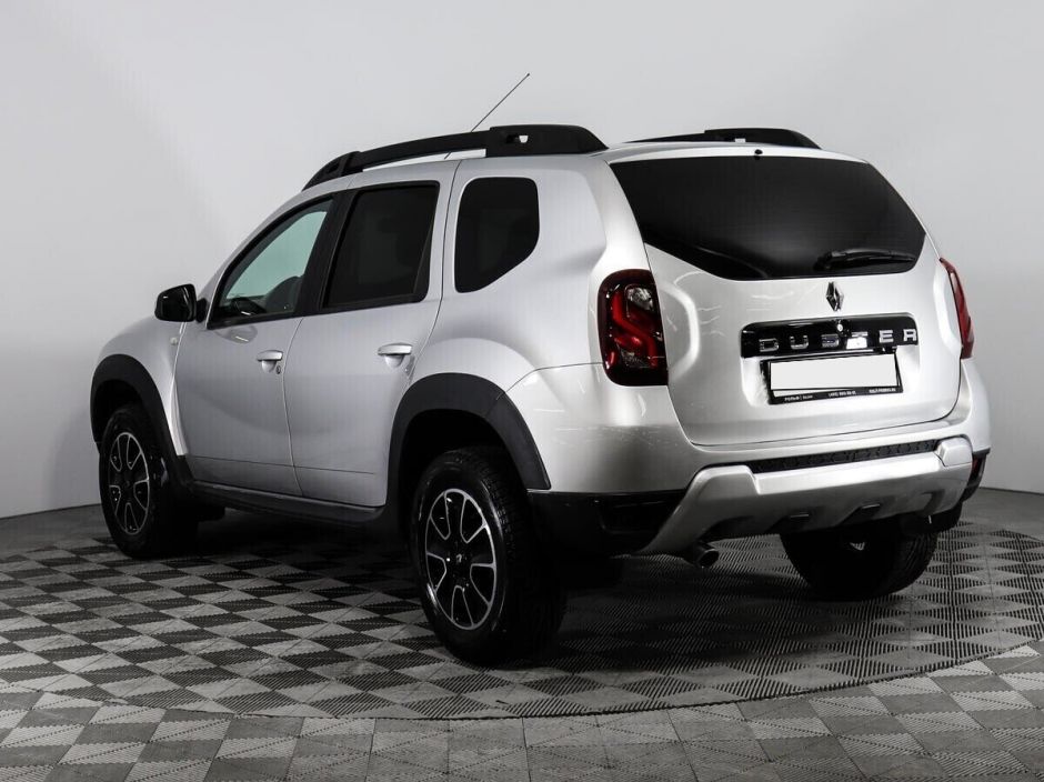 Renault Duster, 2.0 л, АТ, 2020 фото 5