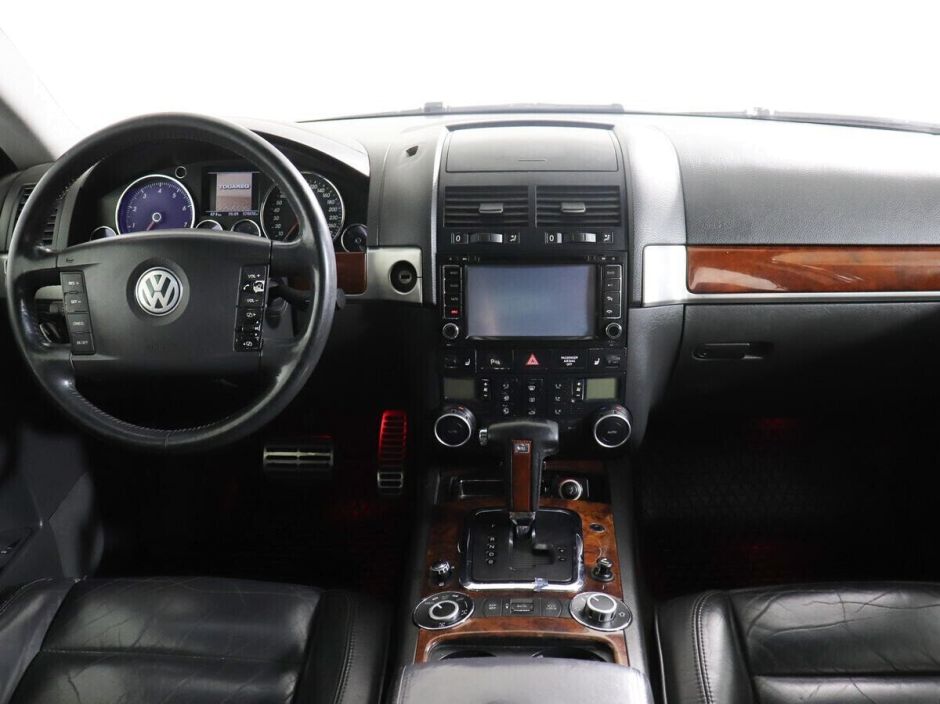 Volkswagen Touareg, 4.2 л, АТ, 2003 фото 14