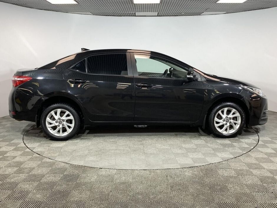 Toyota Corolla, 1.6 л, Вариатор, 2018 фото 6