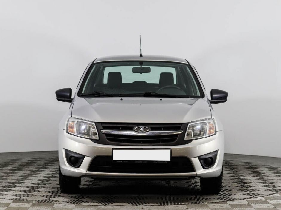 LADA (ВАЗ) Granta, 1.6 л, МТ, 2018 фото 4