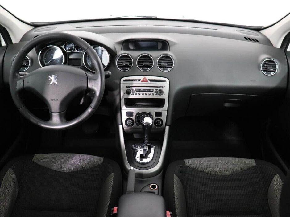 Peugeot 308, 1.6 л, АТ, 2010 фото 10