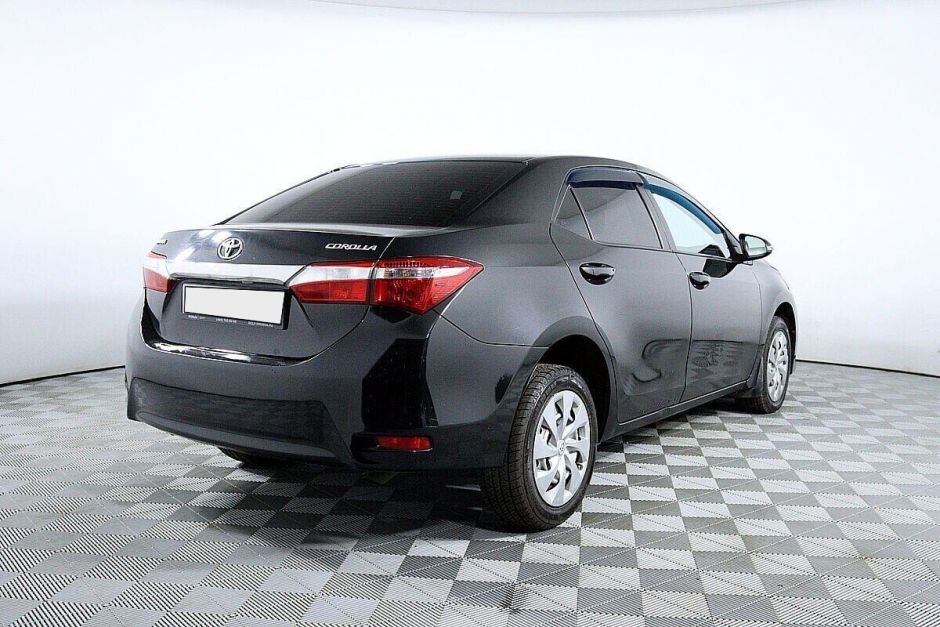 Toyota Corolla, 1.6 л, МТ, 2013 фото 7