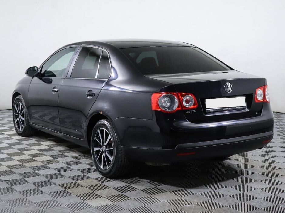 Volkswagen Jetta, 1.4 л, Робот, 2010 фото 9