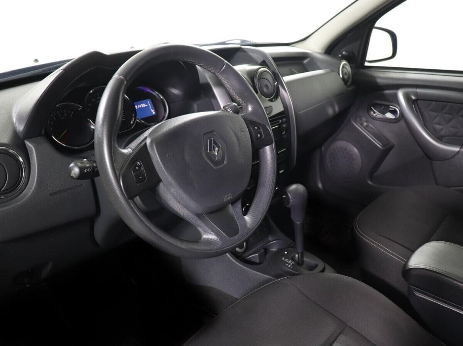 Renault Duster, 2.0 л, АТ, 2015 фото 2