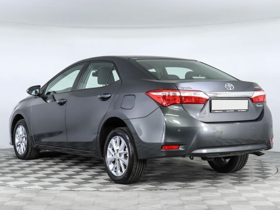 Toyota Corolla, 1.6 л, Вариатор, 2015 фото 9