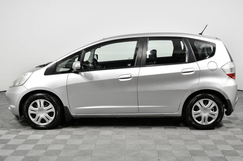 Honda Jazz, 1.3 л, Робот, 2009 фото 10
