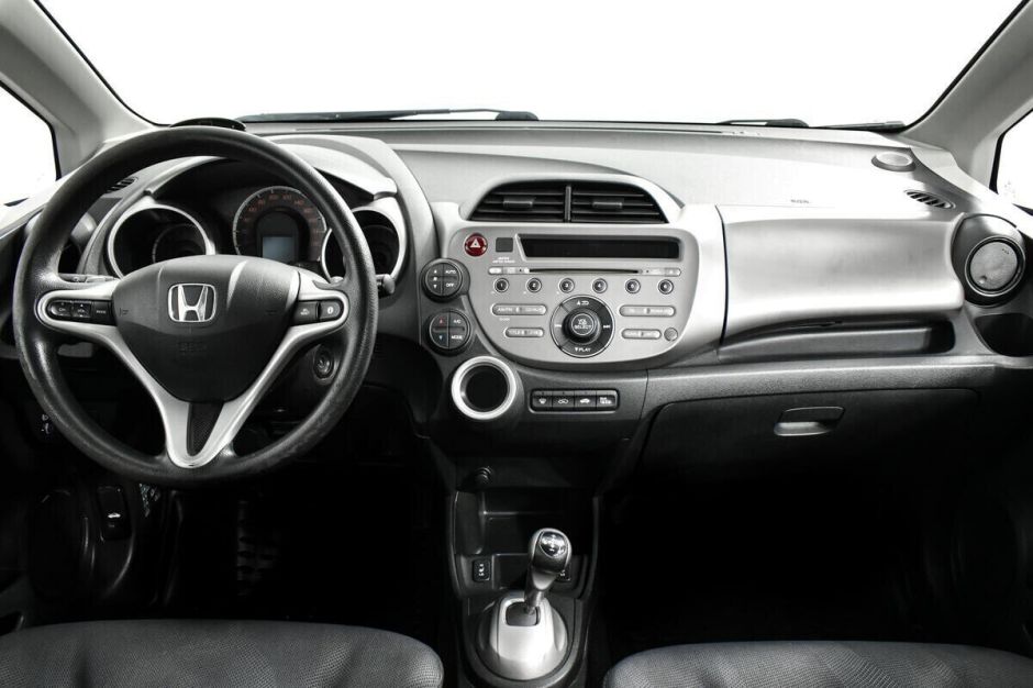 Honda Jazz, 1.3 л, Робот, 2009 фото 13