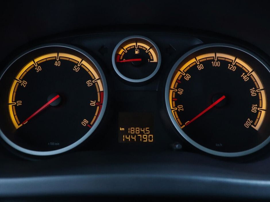 Opel Corsa Cosmo, 1.2 л, Робот, 2008 фото 13