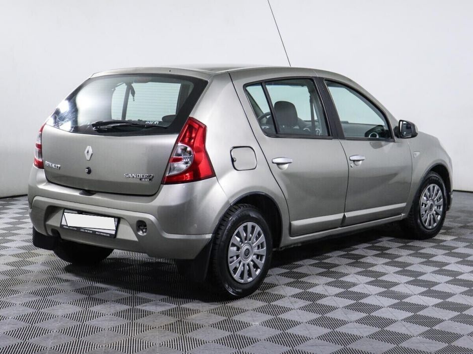 Renault Sandero, 1.6 л, АТ, 2011 фото 7