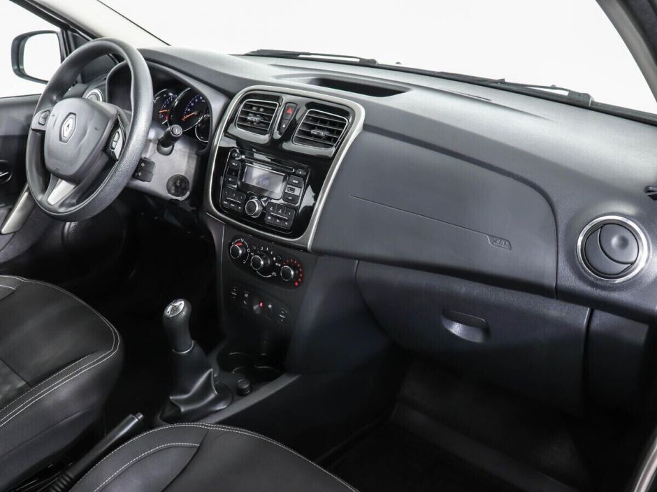 Renault Logan, 1.6 л, МТ, 2015 фото 12