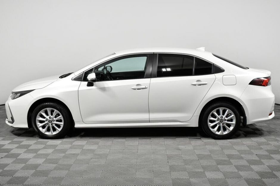 Toyota Corolla, 1.6 л, Вариатор, 2019 фото 10