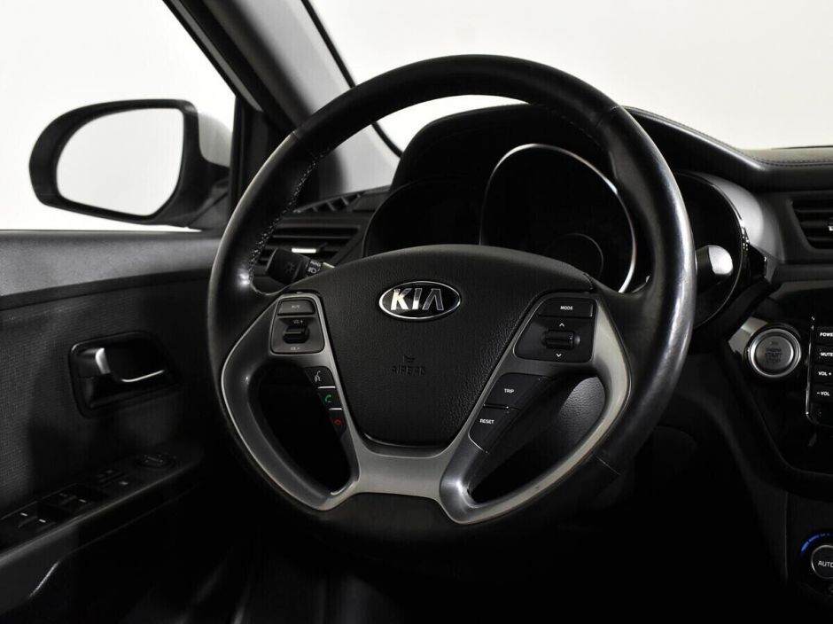 Kia Rio, 1.6 л, АТ, 2015 фото 19