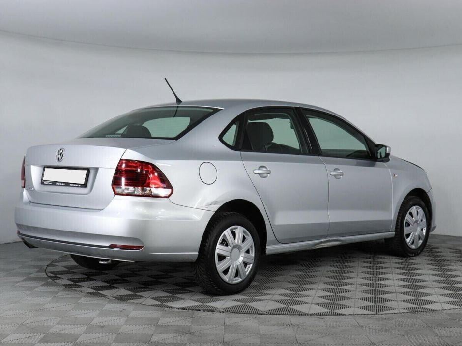 Volkswagen Polo, 1.6 л, АТ, 2016 фото 3