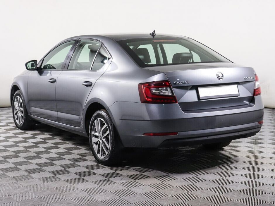 Skoda Octavia, 1.6 л, МТ, 2017 фото 6