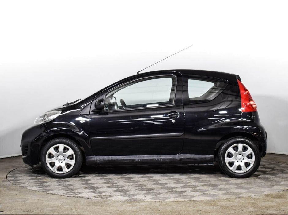 Peugeot 107, 1.0 л, Робот, 2011 фото 10