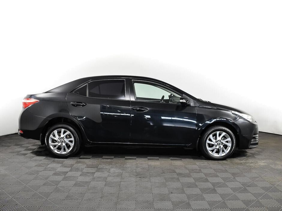 Toyota Corolla, 1.6 л, Вариатор, 2016 фото 6