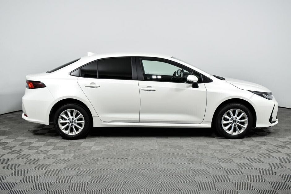 Toyota Corolla, 1.6 л, Вариатор, 2019 фото 6