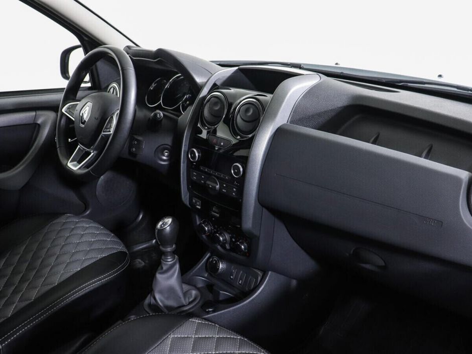 Renault Duster, 2.0 л, МТ, 2021 фото 11