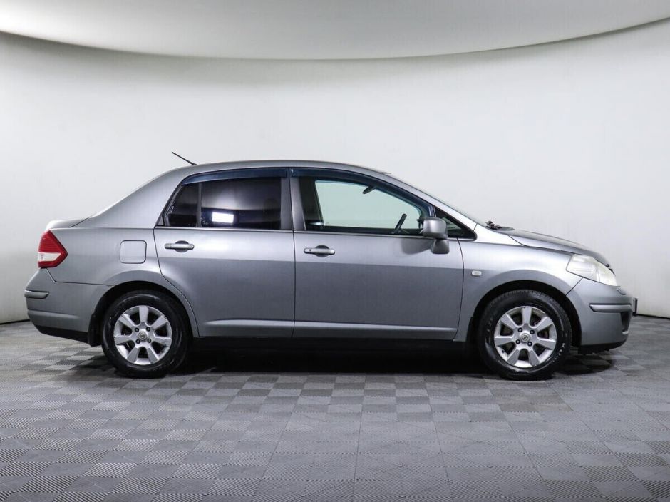 Nissan Tiida, 1.6 л, МТ, 2007 фото 6