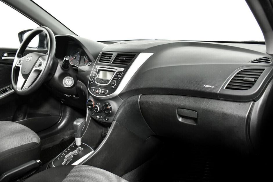 Hyundai Solaris, 1.4 л, АТ, 2014 фото 11