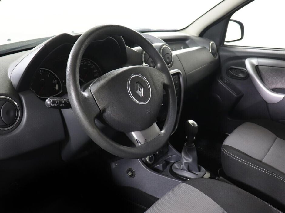 Renault Duster, 2.0 л, МТ, 2013 фото 2