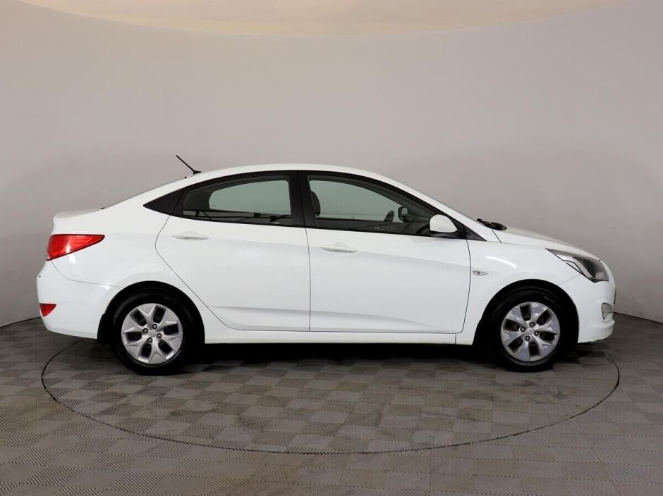 Hyundai Solaris, 1.4 л, АТ, 2016 фото 6