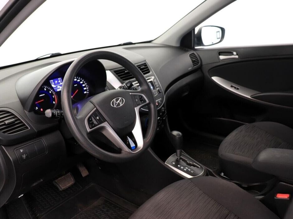 Hyundai Solaris, 1.4 л, АТ, 2016 фото 16