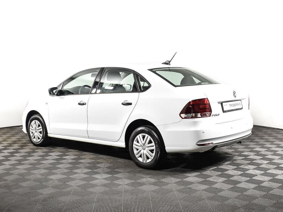 Volkswagen Polo, 1.6 л, МТ, 2018 фото 9