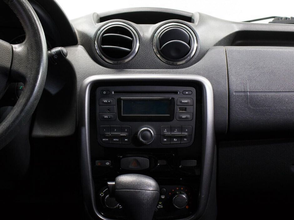 Renault Duster, 2.0 л, АТ, 2012 фото 14