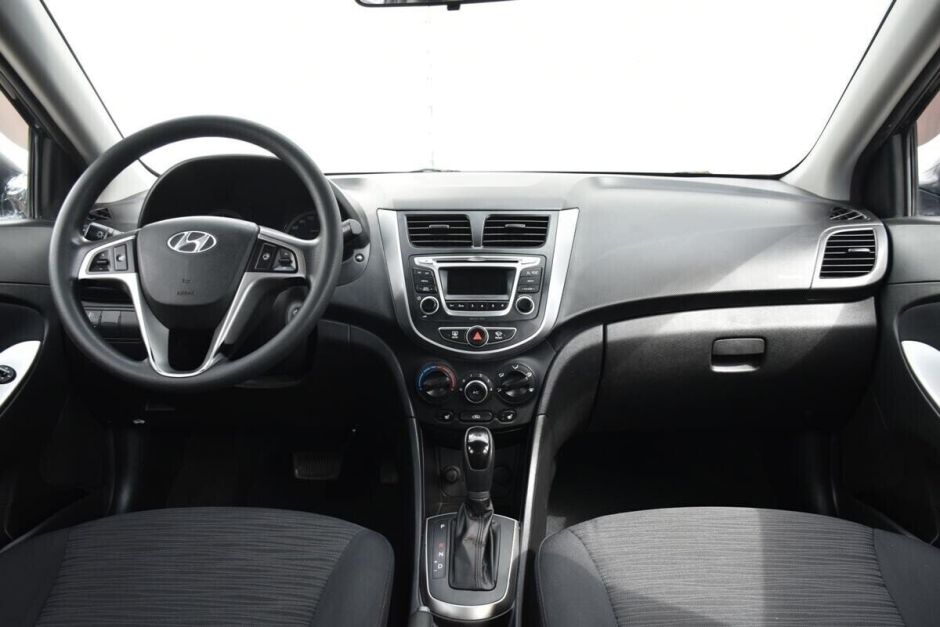 Hyundai Solaris, 1.6 л, АТ, 2015 фото 14