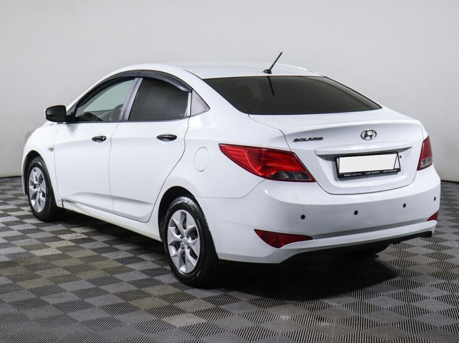 Hyundai Solaris, 1.4 л, МТ, 2016 фото 9