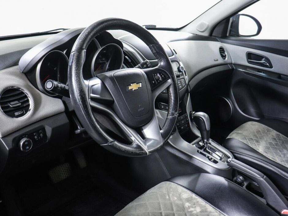 Chevrolet Cruze, 1.8 л, АТ, 2013 фото 1